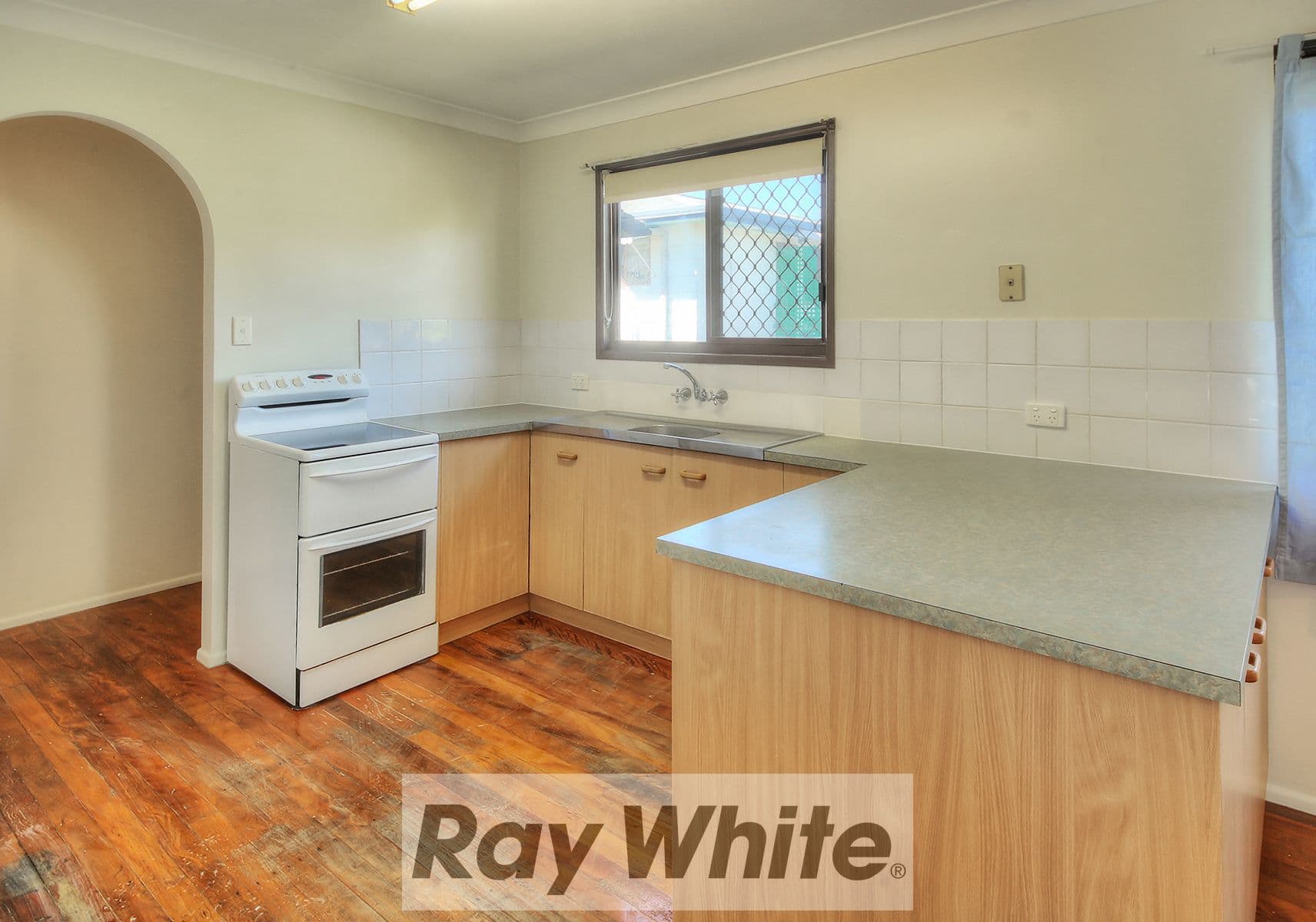 5 Pilbi Street, Woodridge QLD 4114, Woodridge - Thumbnail 2