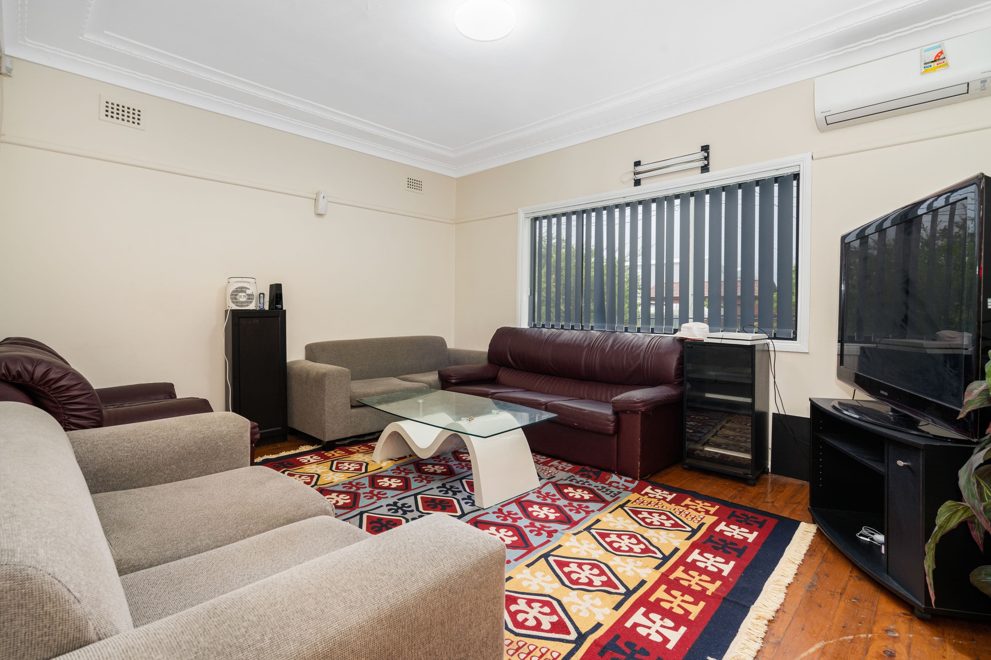 2 Gladstone Street, Canley Heights NSW 2166, Canley Heights - Thumbnail 5