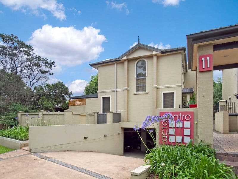 11 Acton Street, SUTHERLAND NSW 2232, Sutherland - Image 1