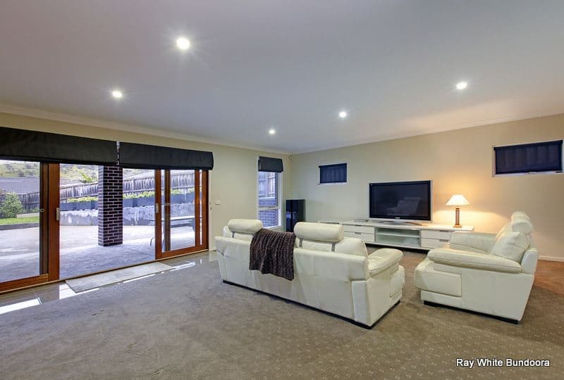 2 Eden Court, SOUTH MORANG VIC 3752, South Morang - Thumbnail 2
