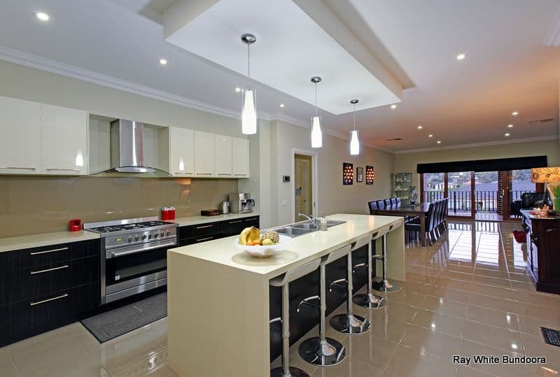 2 Eden Court, SOUTH MORANG VIC 3752, South Morang - Thumbnail 3