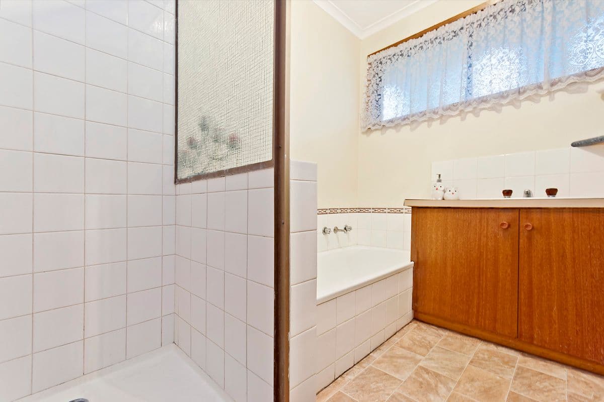 195 Merrivale Drive, WARRNAMBOOL VIC 3280, Warrnambool - Thumbnail 7