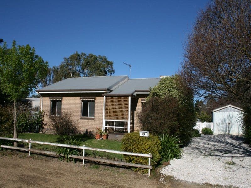 2 Graham Street, Yankalilla SA 5203, Yankalilla - Thumbnail 2