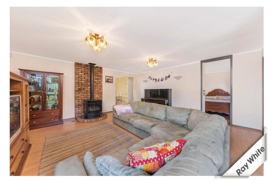 4 Cazaly Close, Holt ACT 2615, Holt - Thumbnail 3