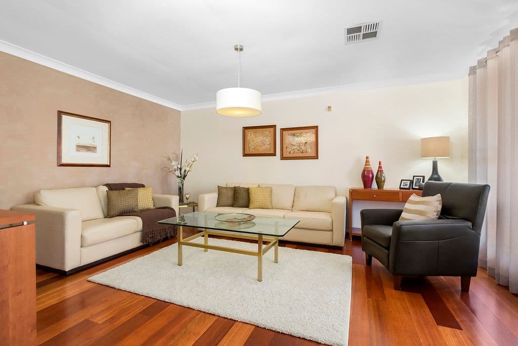 9 Keppel Circuit, Hinchinbrook NSW 2168, Hinchinbrook - Thumbnail 2