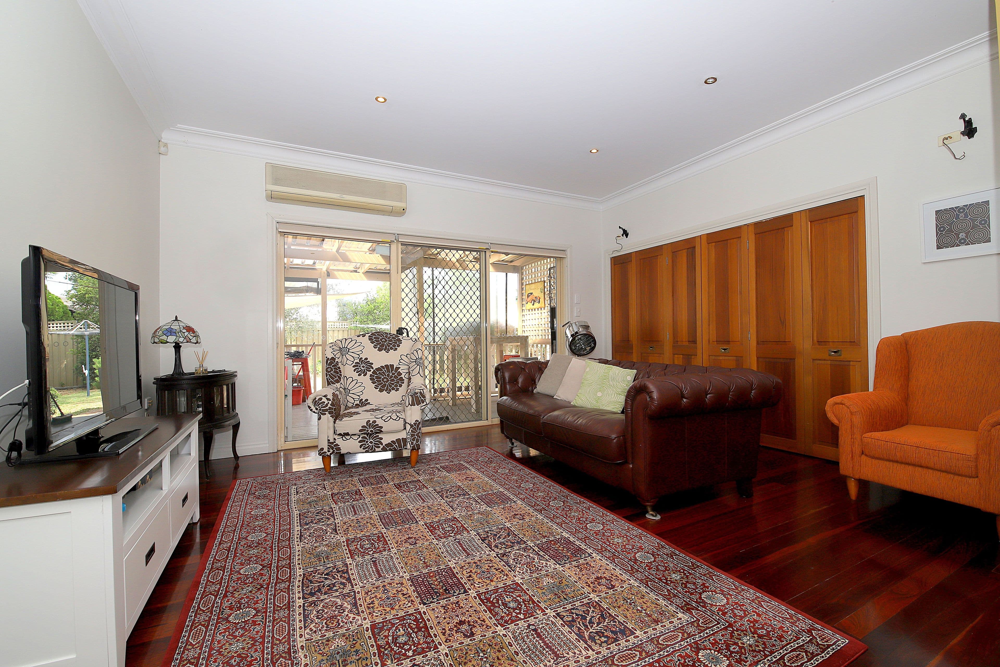 33 Brunker Road, Yagoona - Thumbnail 2