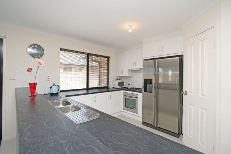 105 Karoola Road, Lindisfarne, TAS, 7015, Lindisfarne - Thumbnail 3
