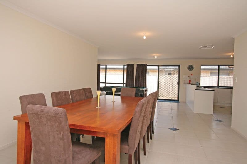 105 Karoola Road, Lindisfarne, TAS, 7015, Lindisfarne - Thumbnail 4