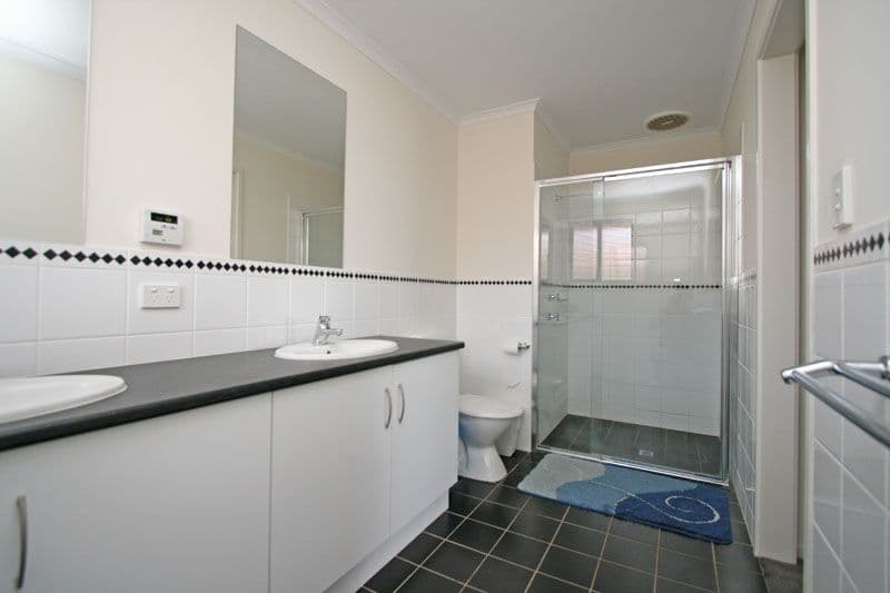 105 Karoola Road, Lindisfarne, TAS, 7015, Lindisfarne - Thumbnail 7