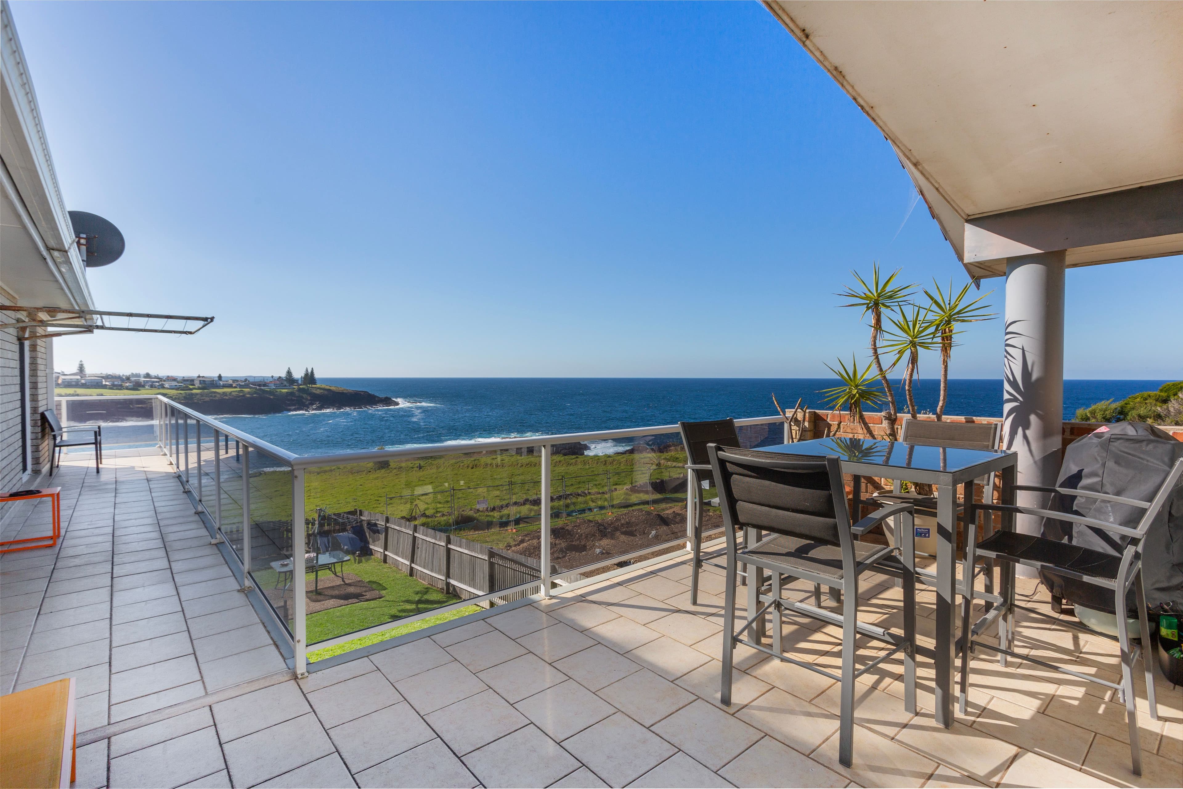 18-20 Kestrel Street, Macleay Island, Kiama Heights - Thumbnail 2