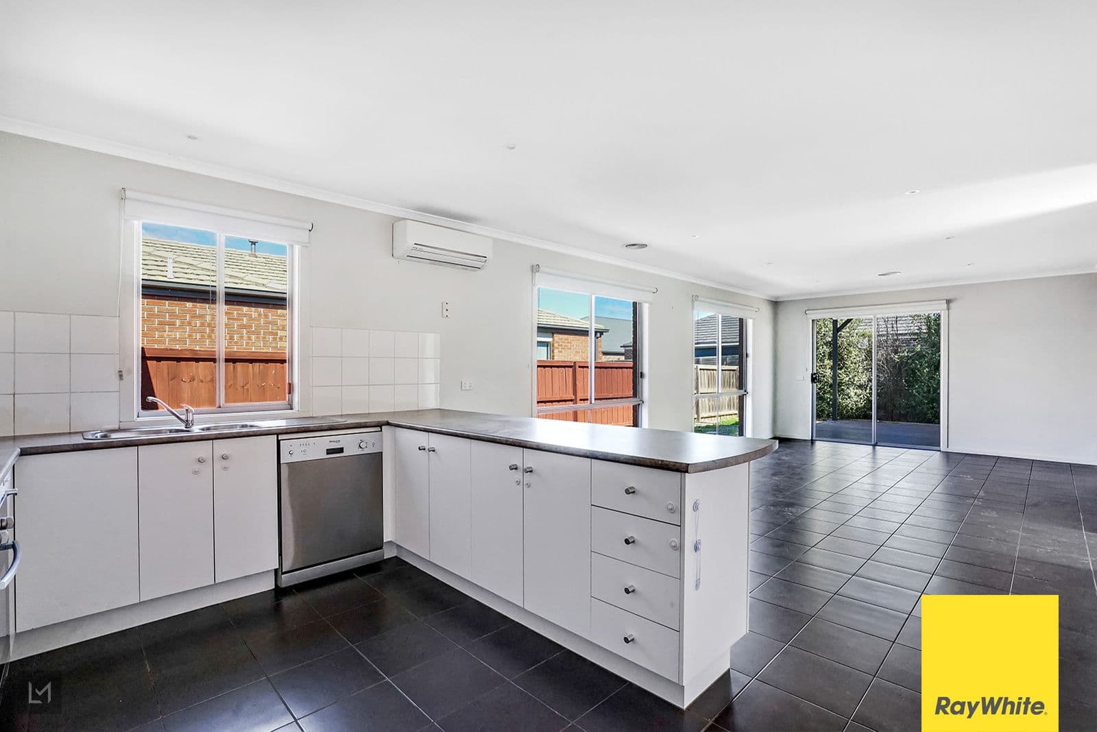 36 Felicity Drive, Tarneit VIC 3029, Tarneit - Thumbnail 5