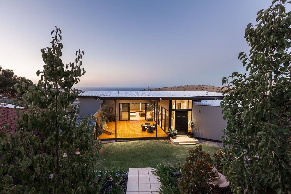 18 Karoola Court, Hallett Cove SA 5158, Hallett Cove - Thumbnail 3