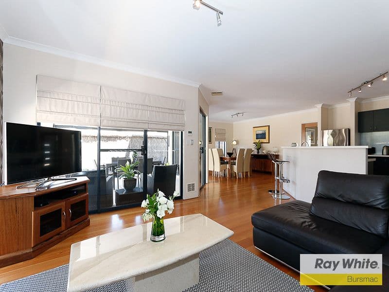 7 Matera Way, Stirling WA 6021, Castle Hill - Thumbnail 5