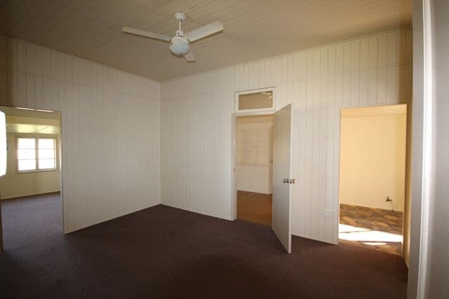 7 Charles Street, Toogoolawah QLD 4313, Toogoolawah - Thumbnail 6