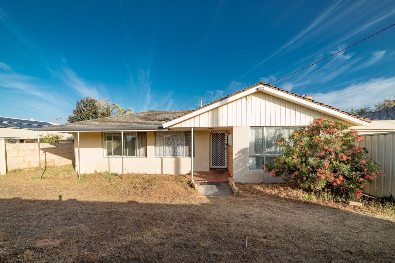 109 Railway Street, Bluff Point WA 6530, Bluff Point - Image 1