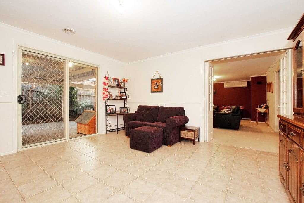 11 PACIFIC Drive, MOOROOLBARK VIC 3138, Mooroolbark - Thumbnail 5