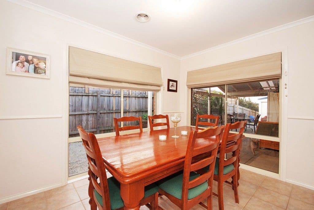 11 PACIFIC Drive, MOOROOLBARK VIC 3138, Mooroolbark - Thumbnail 6