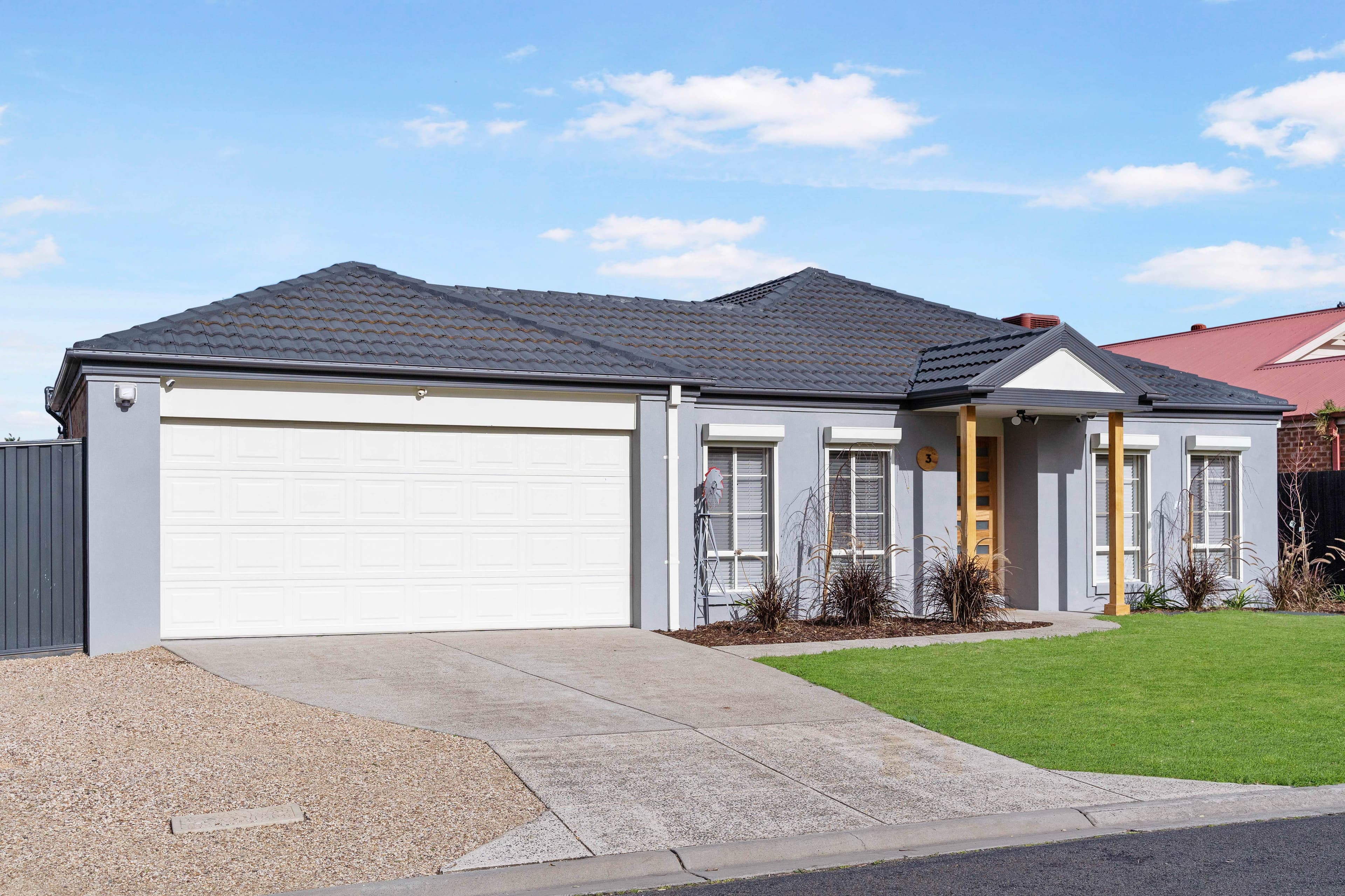 3 McIvor Court, Melton West VIC 3337, Melton West - Thumbnail 2