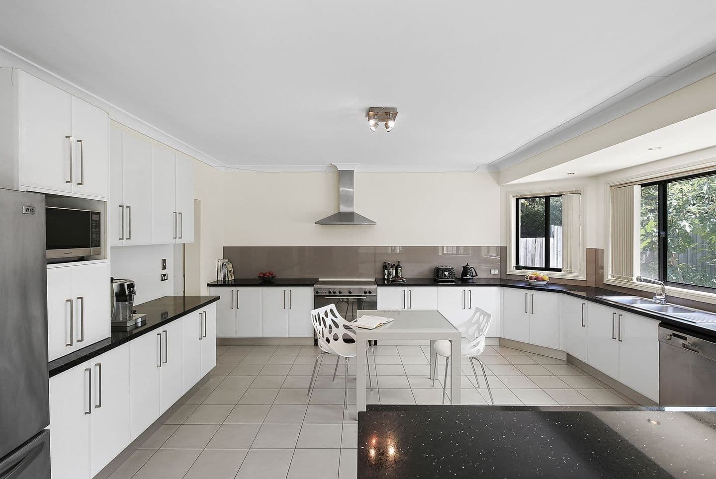 14 Simpson Street, Putney - Thumbnail 3