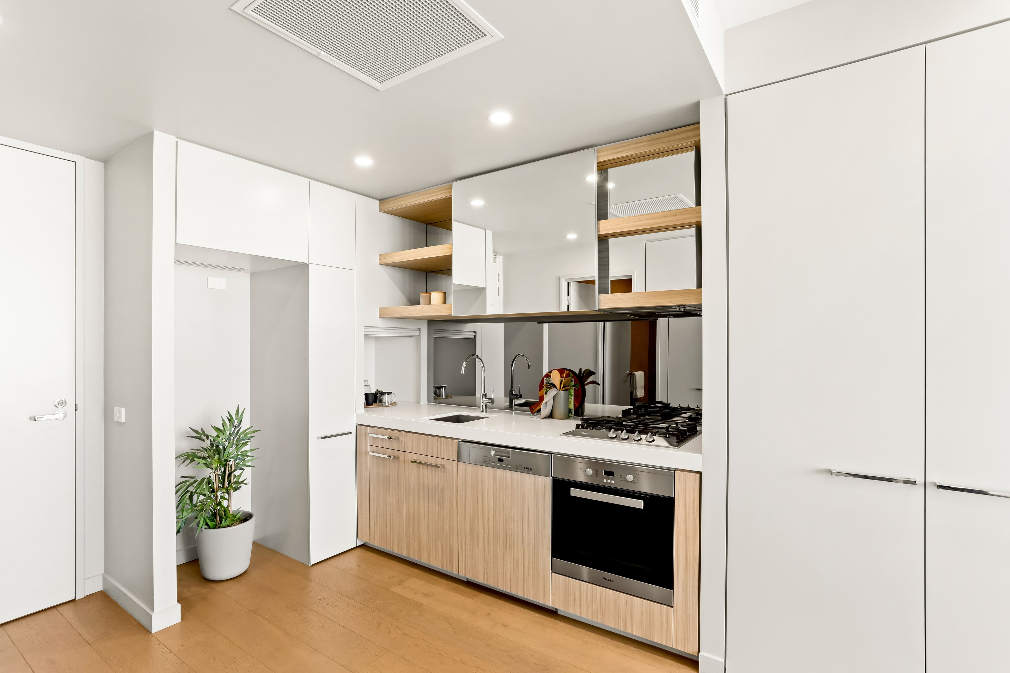 253 Oxford Street, Bondi Junction NSW 2022, Bondi Junction - Thumbnail 5