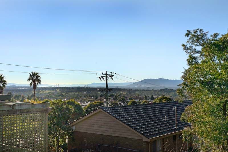 322  Gallaghers Road, GLEN WAVERLEY VIC 3150, Glen Waverley - Thumbnail 2