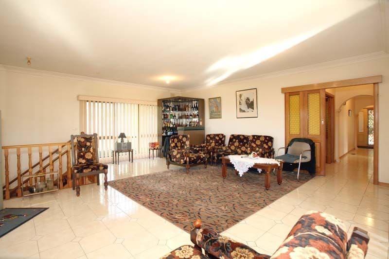 322  Gallaghers Road, GLEN WAVERLEY VIC 3150, Glen Waverley - Thumbnail 6