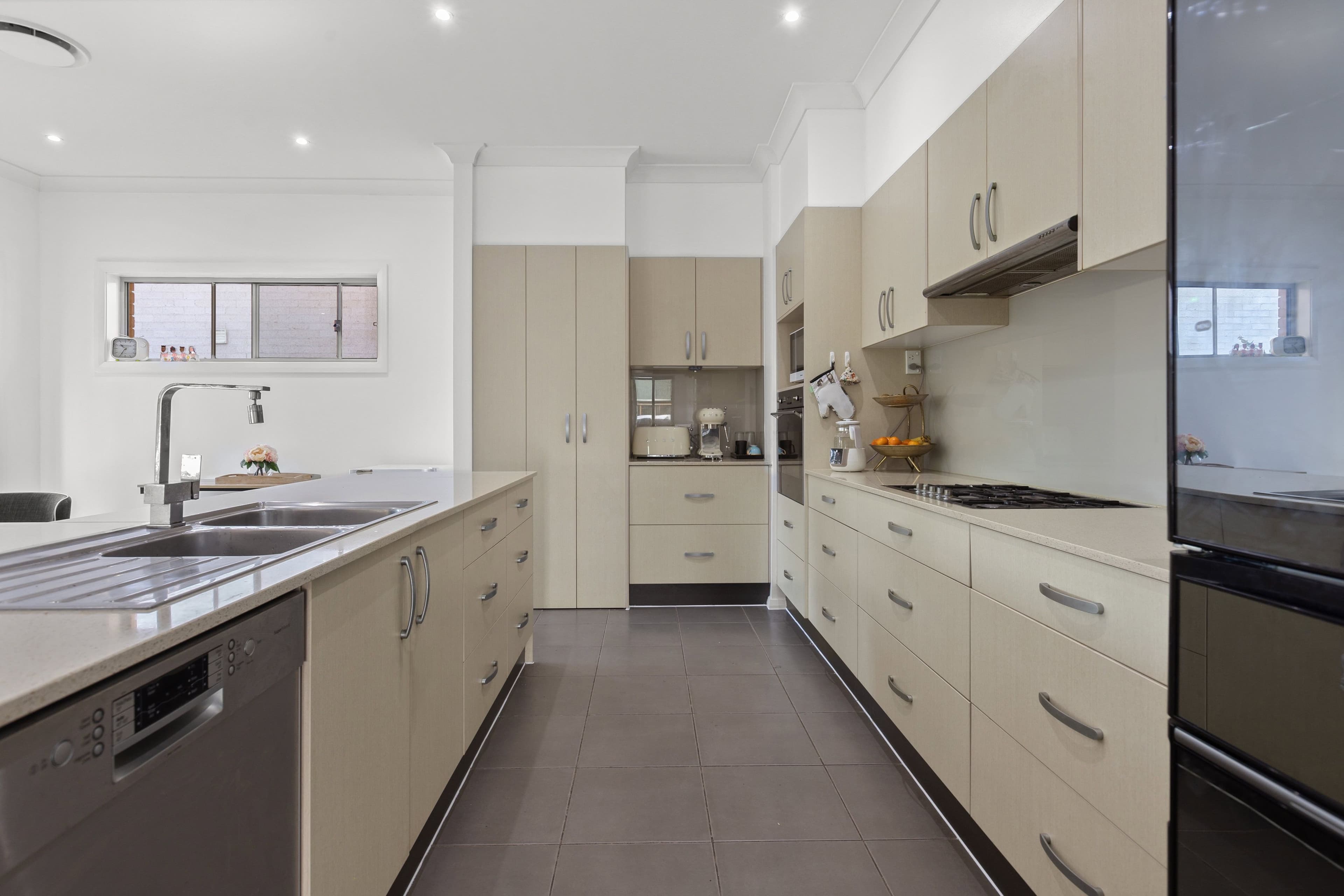 129 Broadarrow Road, Riverwood NSW 2210, Narwee - Thumbnail 6