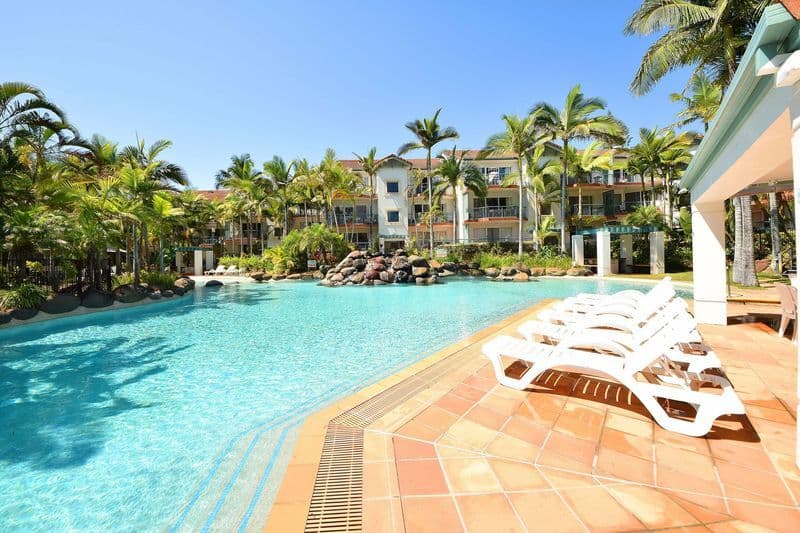 7 'Grande Florida' Redondo Avenue, Miami QLD 4220, Miami - Image 1
