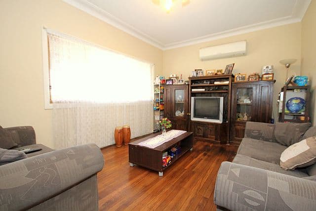 11 Ethel Street, CONDELL PARK NSW 2200, Condell Park - Thumbnail 2