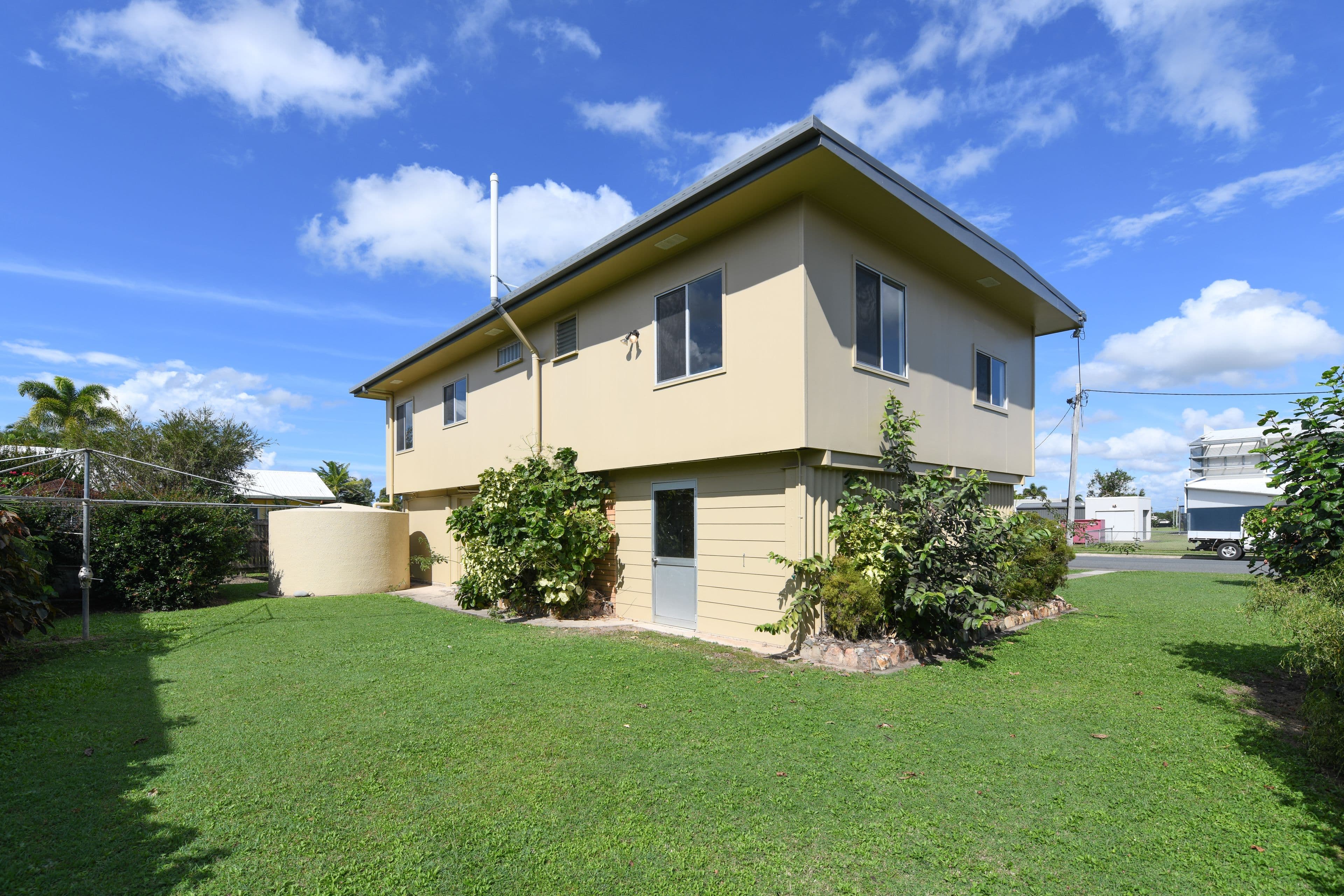 19 Sterry Street, Proserpine QLD 4800, Proserpine - Thumbnail 2
