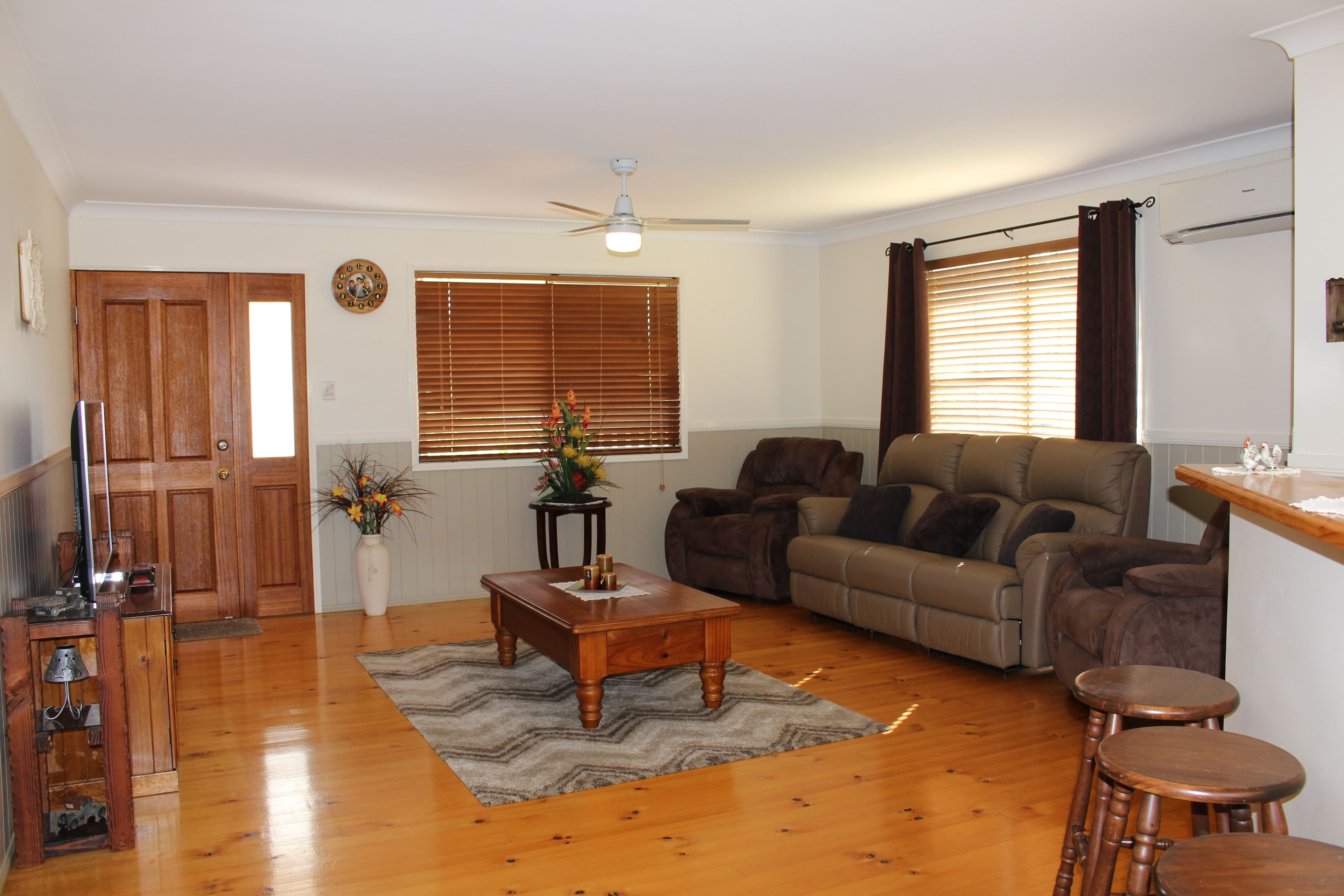 28-30 Perham, Pittsworth QLD 4356, Pittsworth - Thumbnail 3