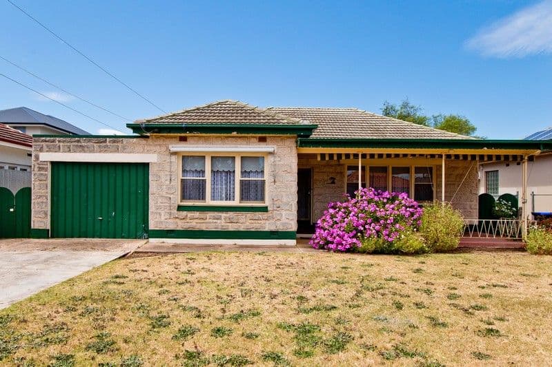 18 Yorkshire Street, GRANGE SA 5022, Grange - Image 1