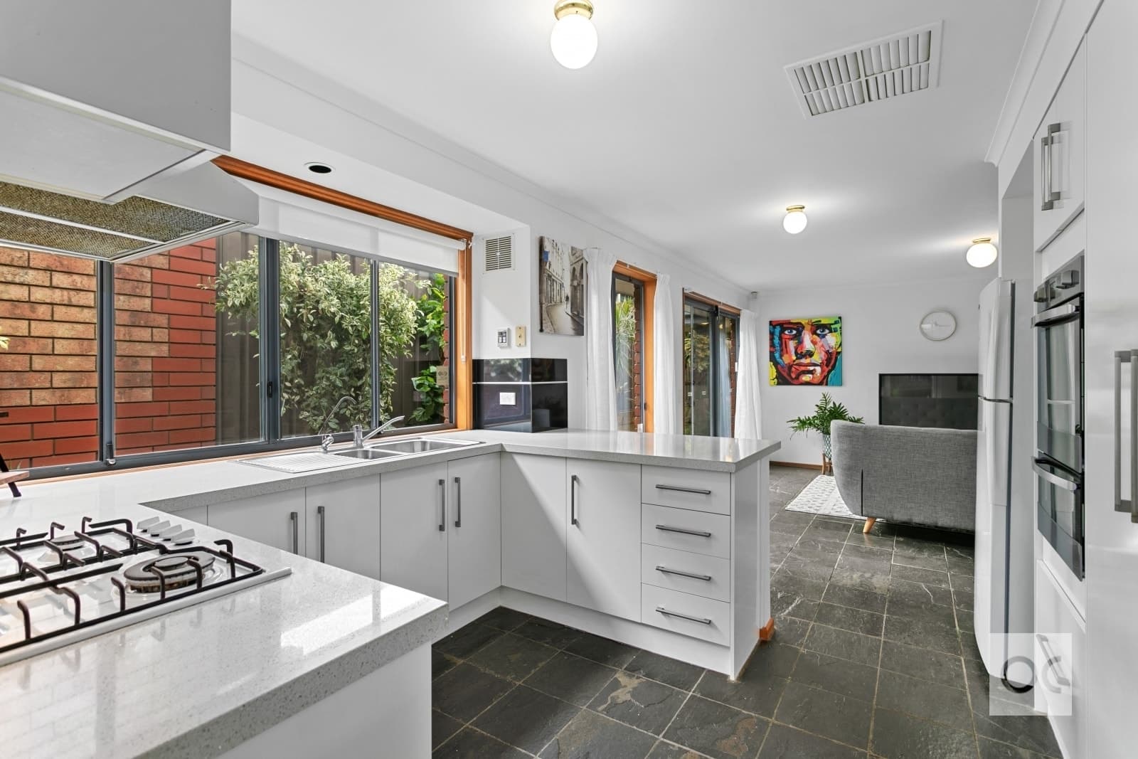 22 Port Ellen Court, Greenwith - Thumbnail 4