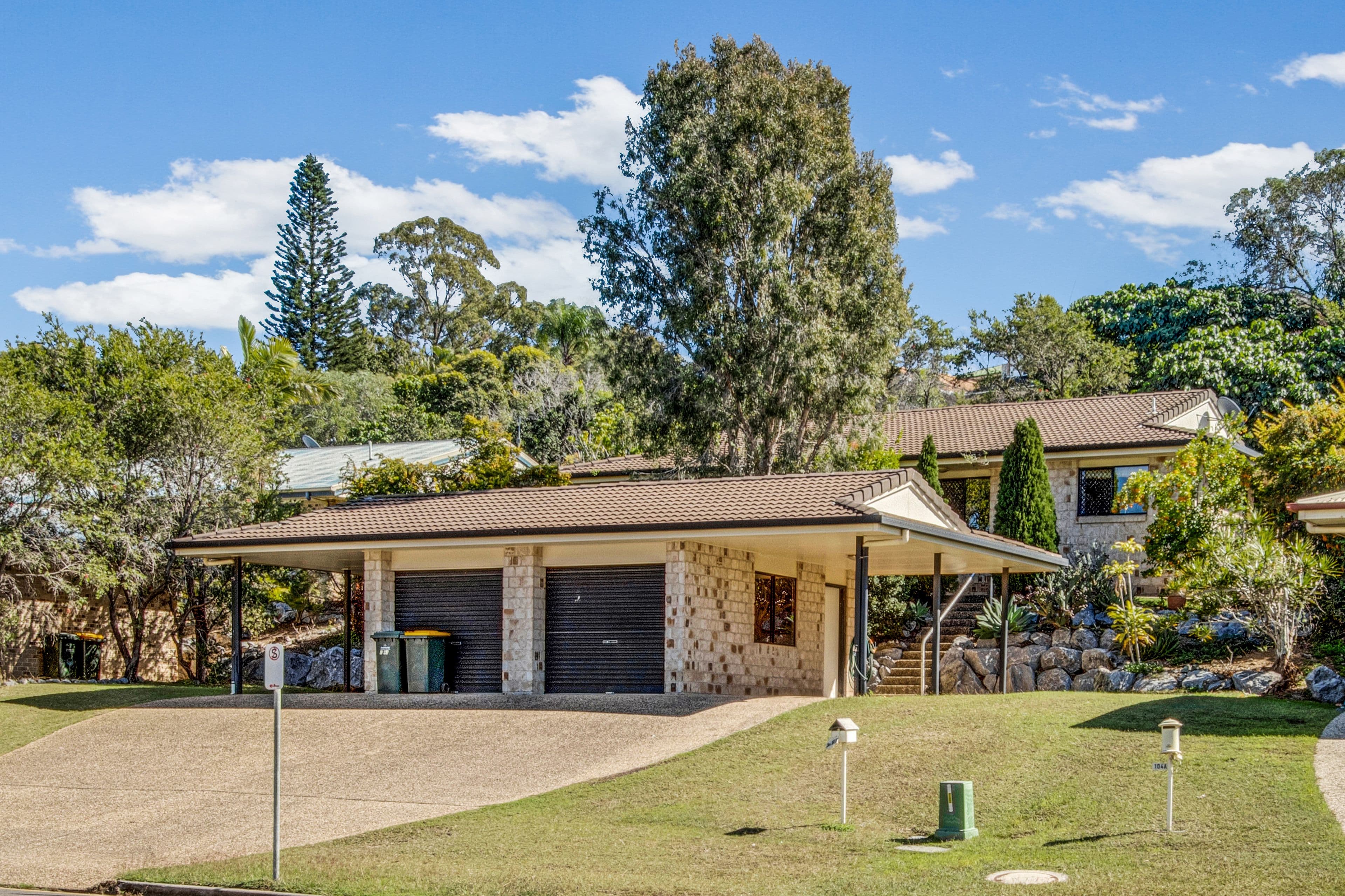 106 Sun Valley Road, Kin Kora QLD 4680, Kin Kora - Thumbnail 2