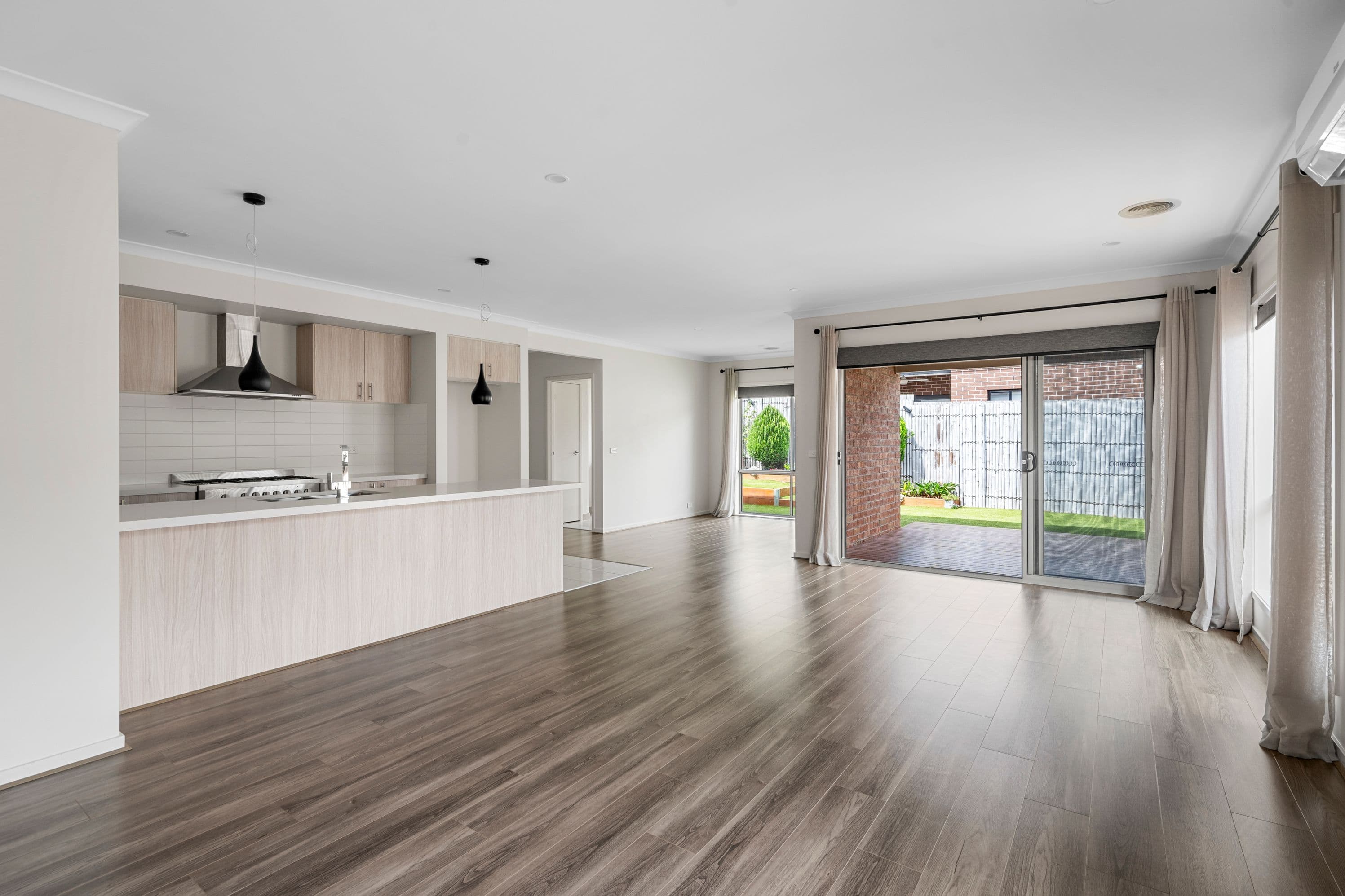 45 Newington Parade, Mernda VIC 3754, Mernda - Thumbnail 5