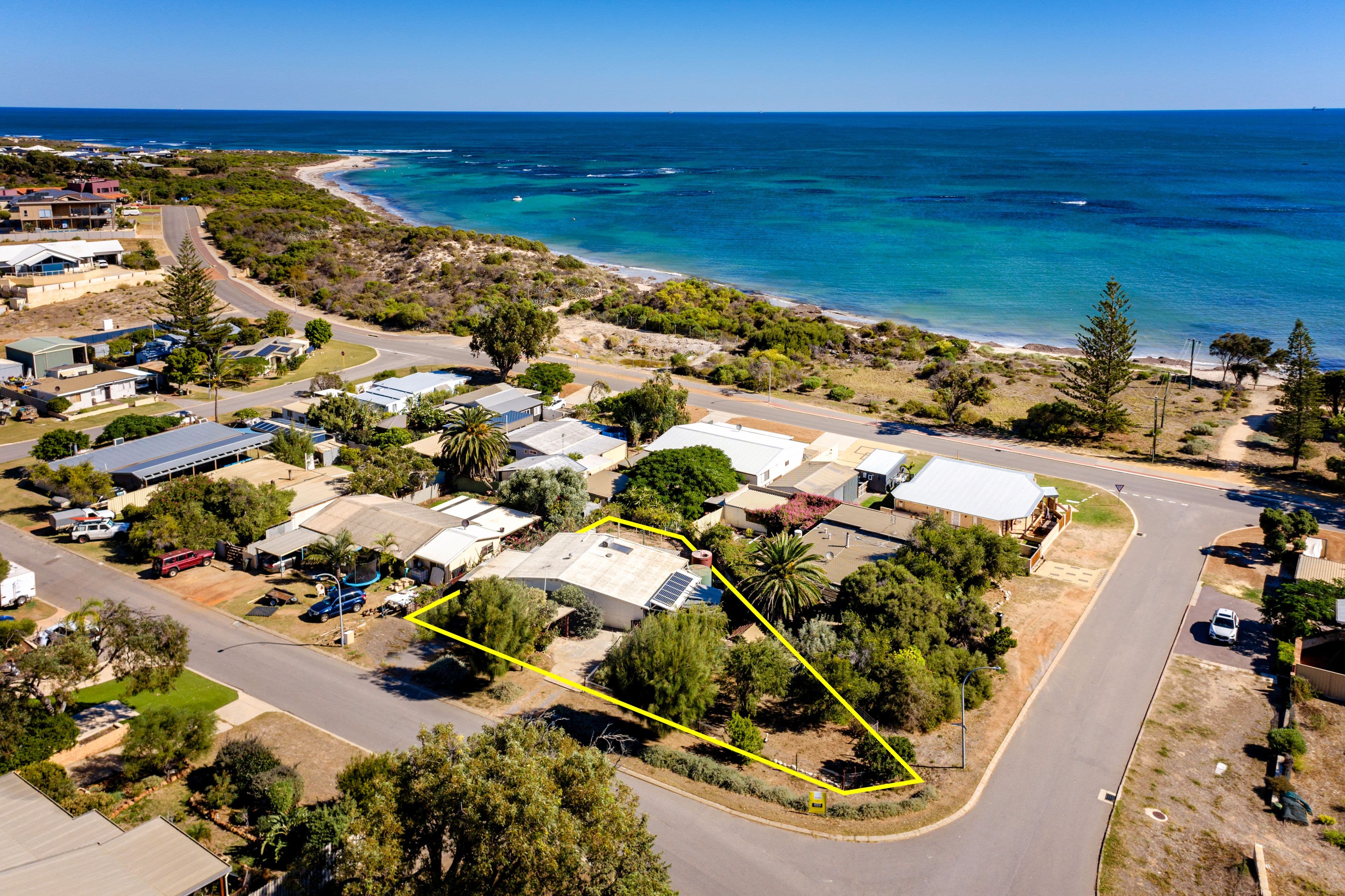 9 Seacrest Way, Drummond Cove WA 6532, Drummond Cove - Thumbnail 2
