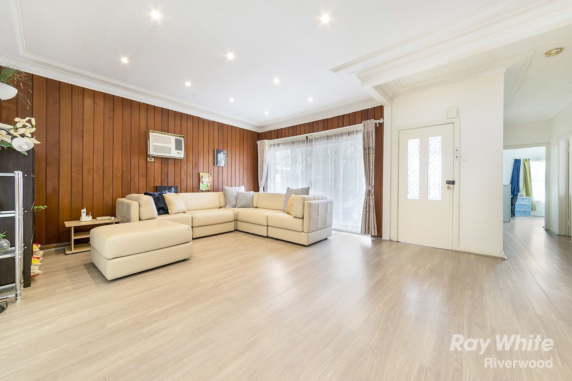 11 Romilly Street, Riverwood - Thumbnail 2