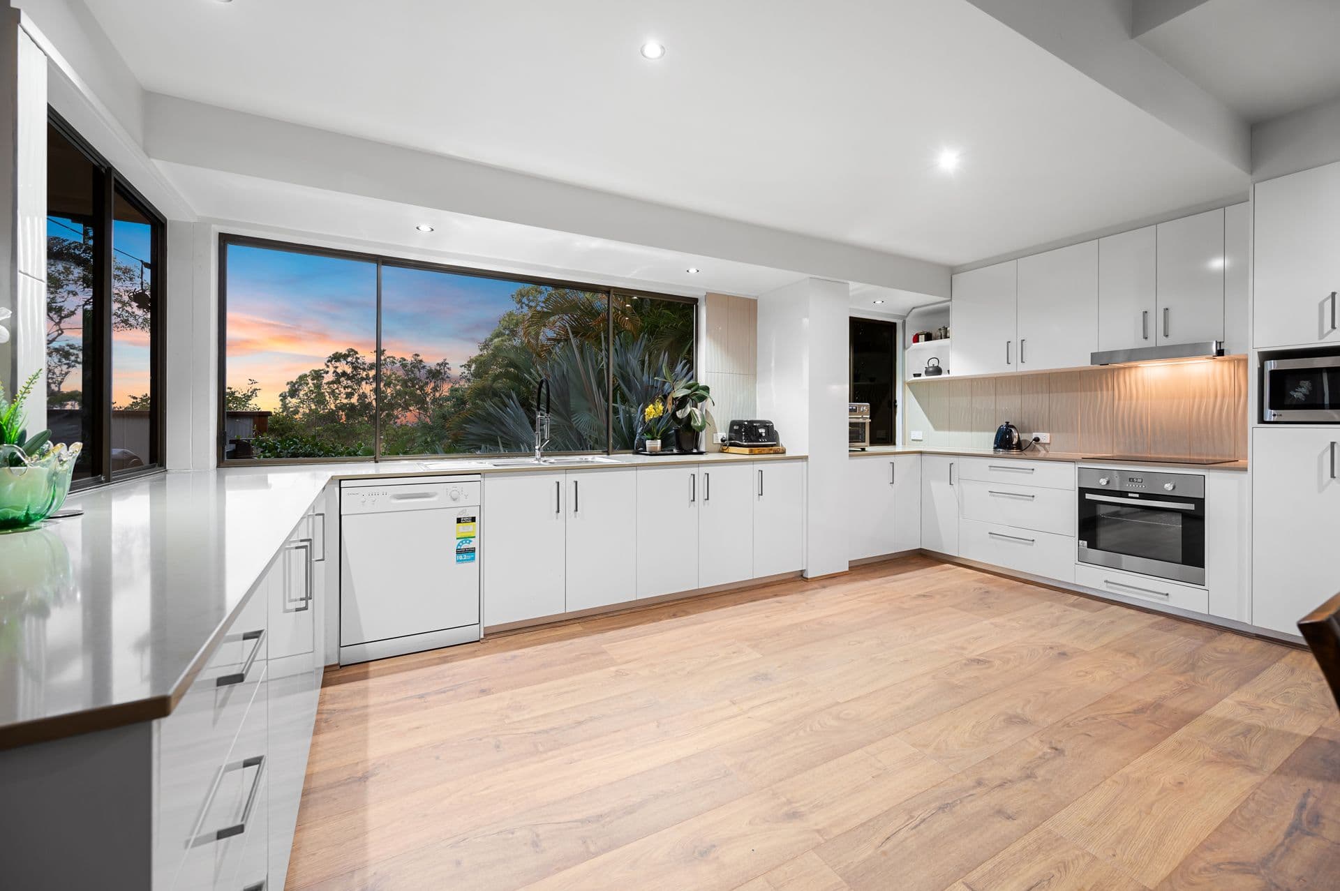 40 Tamworth Drive, Helensvale QLD 4212, Helensvale - Thumbnail 7