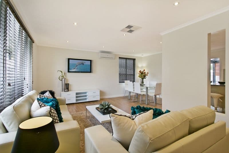 37 Lorraine Avenue, PARA VISTA SA 5093, Para Vista - Thumbnail 2
