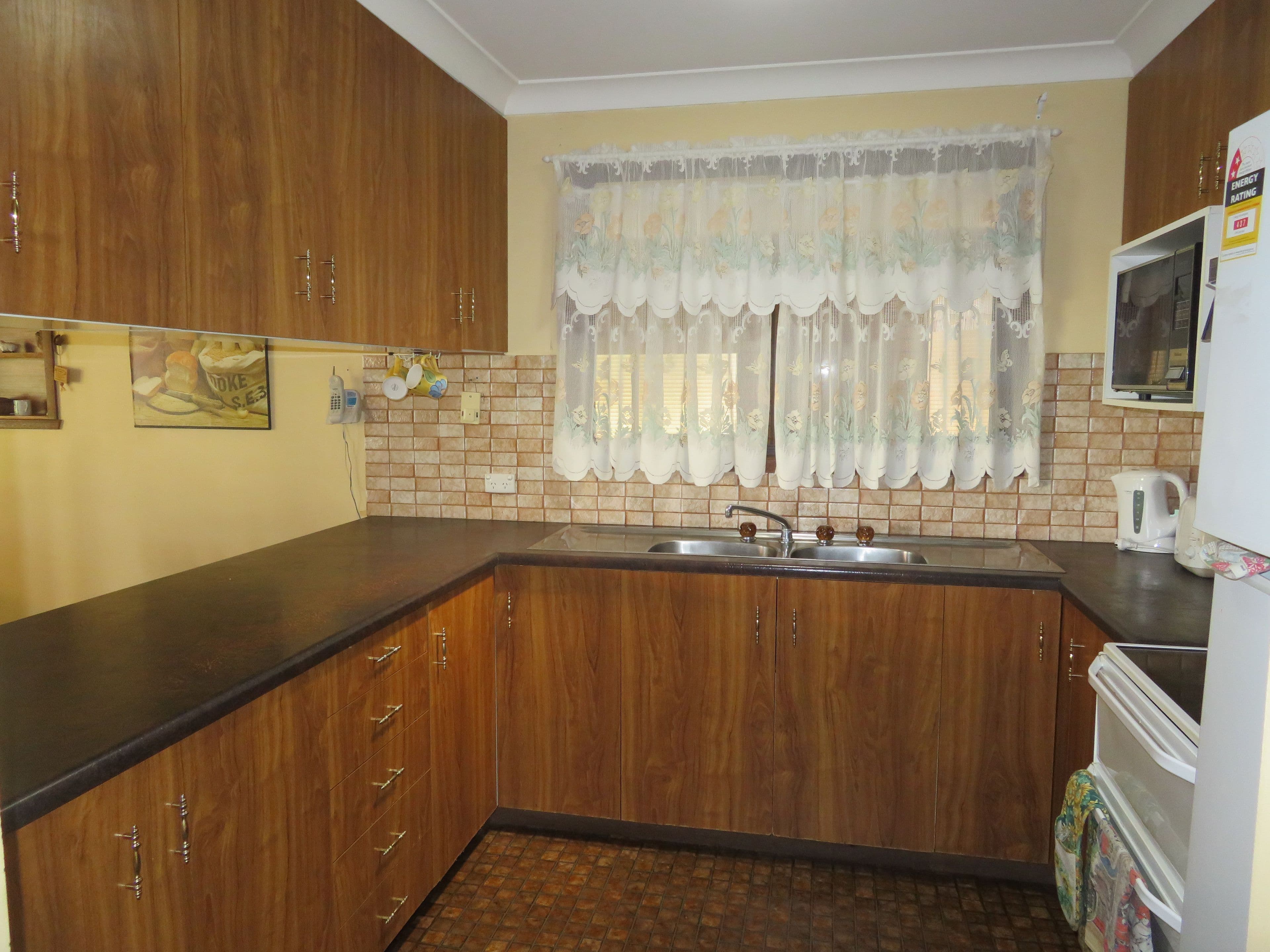 106 Hanley Street, Gundagai NSW 2722, Gundagai - Thumbnail 5