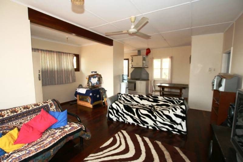 20 Stokes Hughes Street, EXMOUTH WA 6707, Exmouth - Thumbnail 2