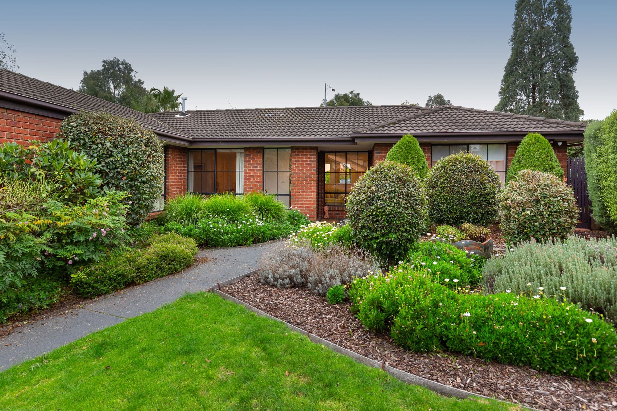 5 Roxby Court, Berwick VIC 3806, Berwick - Thumbnail 2