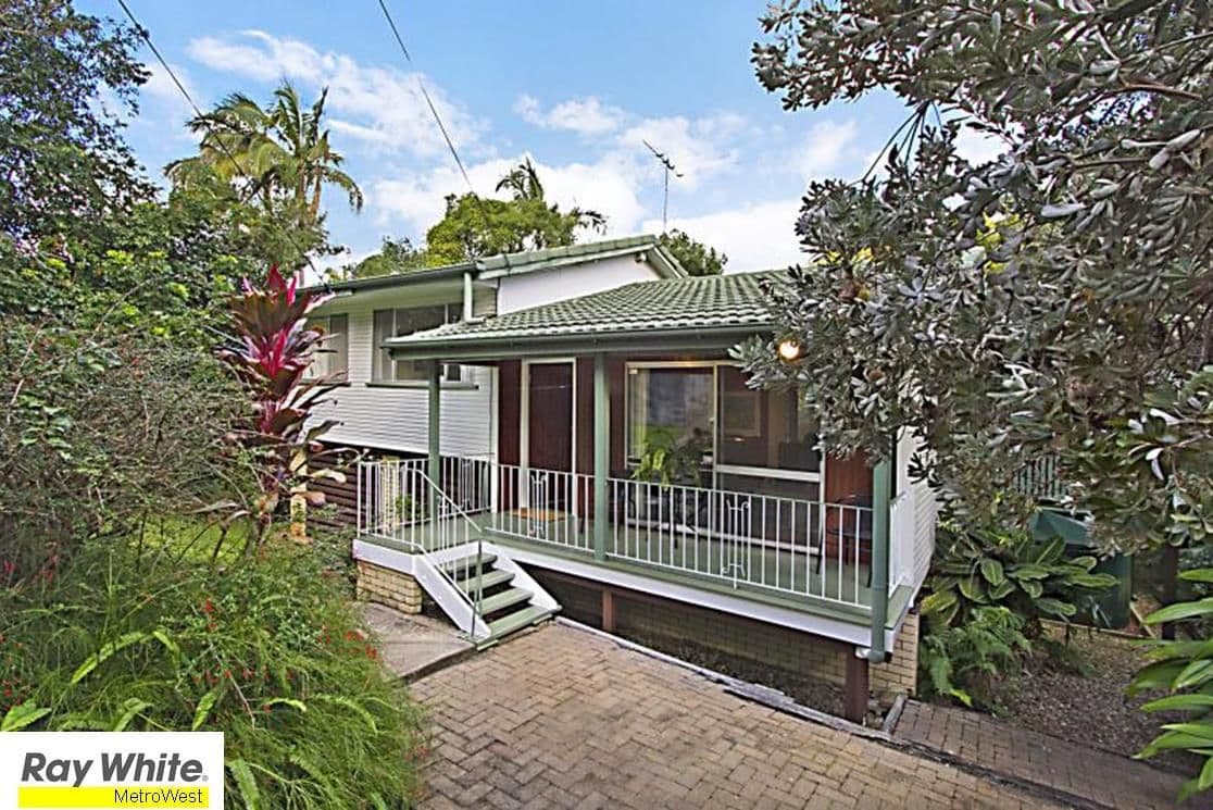 8 Darreba Street, KENMORE QLD 4069, Kenmore - Image 1