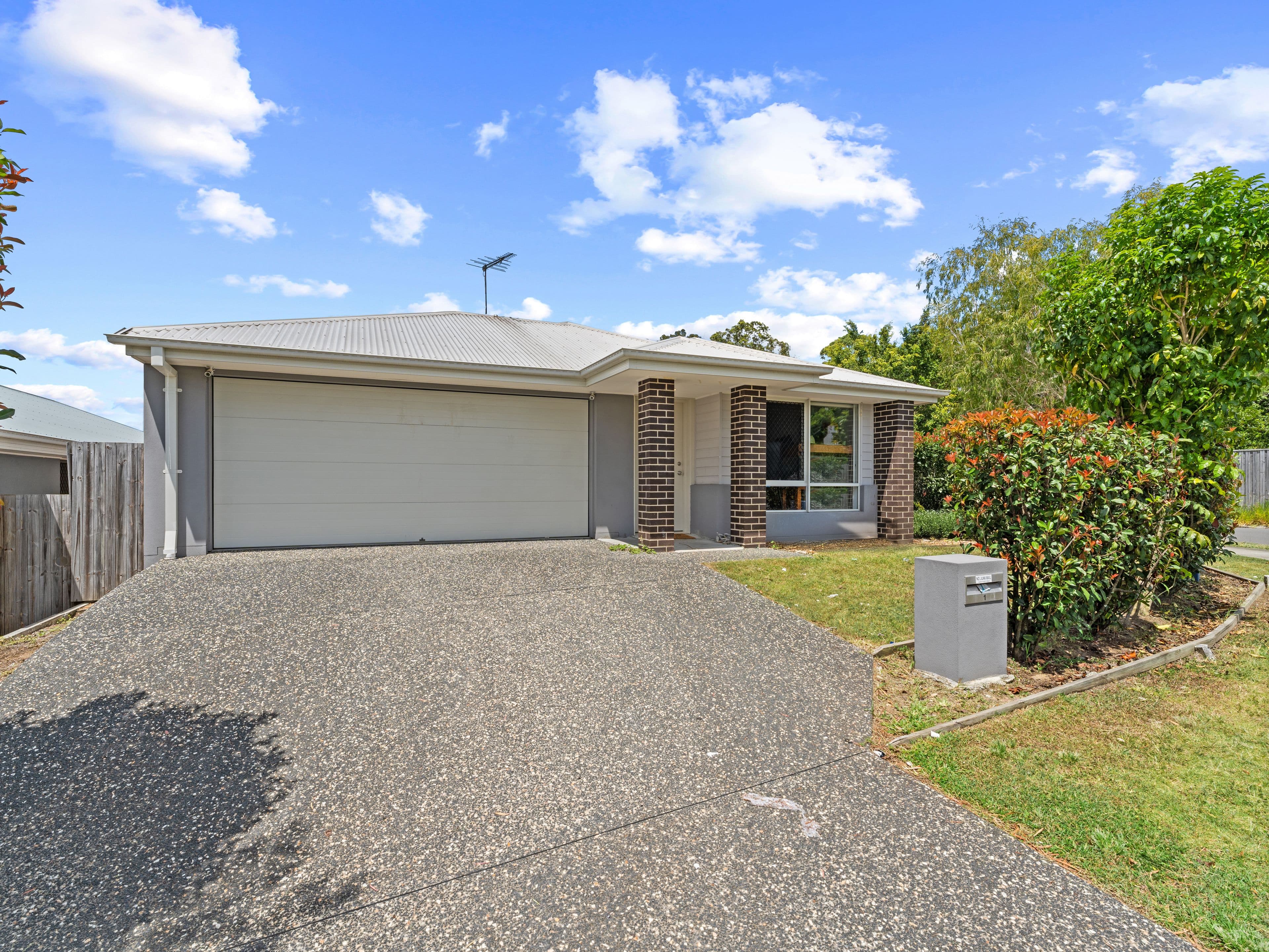 1 Sapphire Street, Park Ridge QLD 4125, Park Ridge - Image 1