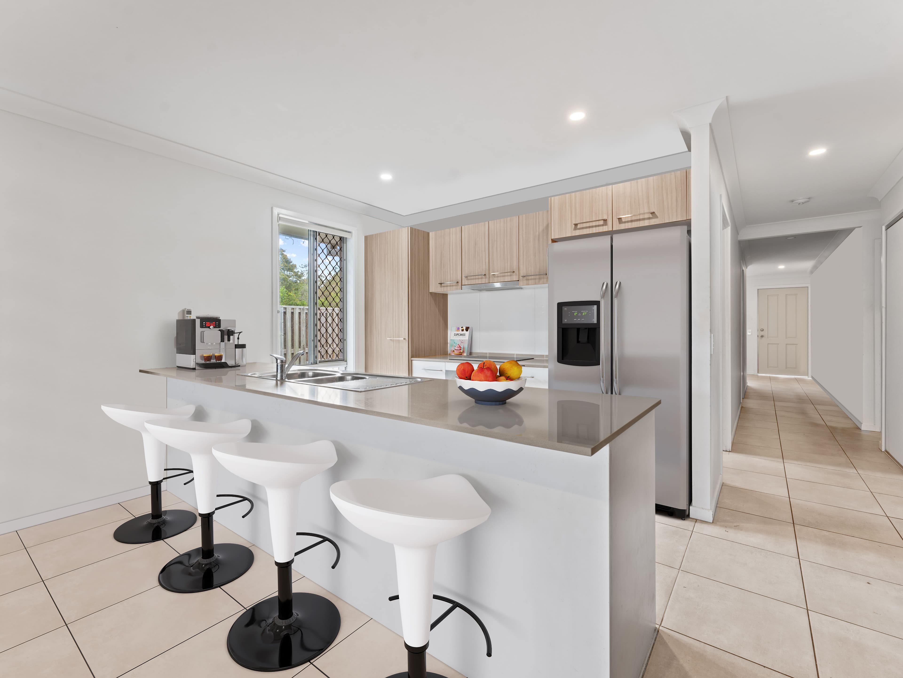 1 Sapphire Street, Park Ridge QLD 4125, Park Ridge - Thumbnail 4