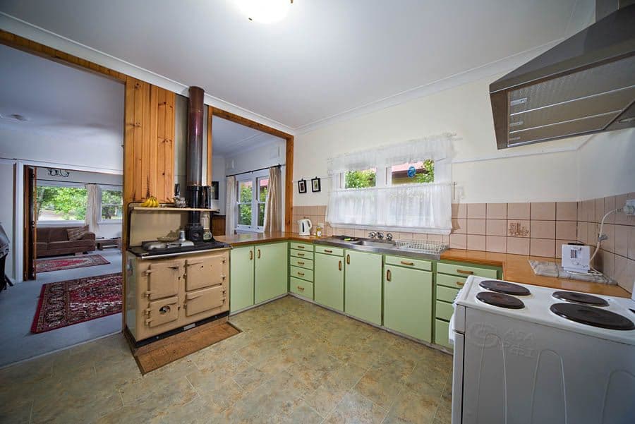 9 Neate Avenue, Blackheath NSW 2785, Blackheath - Thumbnail 4