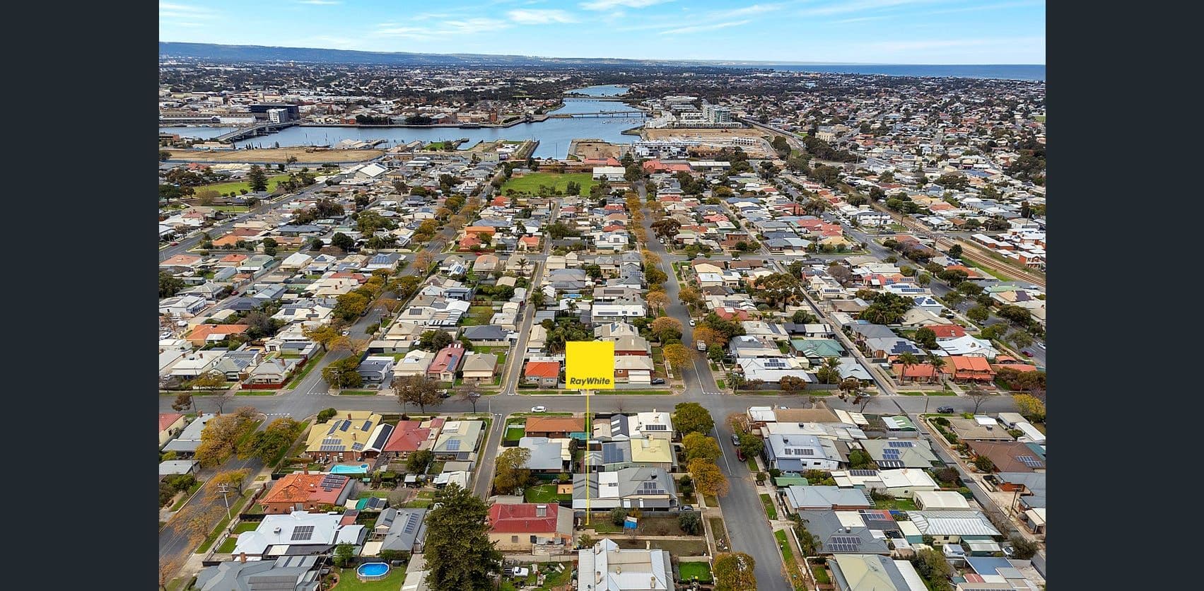 62 Roberts Street, Birkenhead SA 5015, Birkenhead - Thumbnail 2