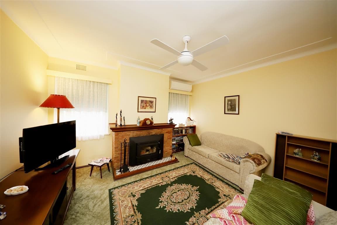 63 Richmond Street, Tumut NSW 2720, Tumut - Thumbnail 5
