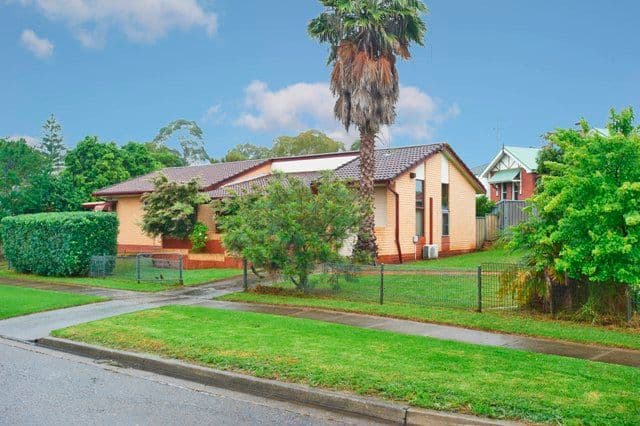 13 Fitzwilliam Road, OLD TOONGABBIE NSW 2146, Old Toongabbie - Image 1