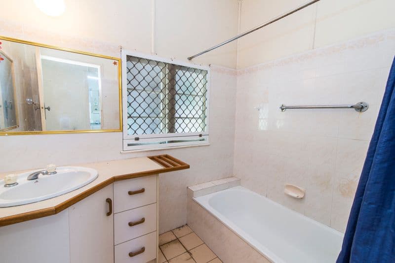 151 Esplanade, Point Vernon QLD 4655, Point Vernon - Thumbnail 5
